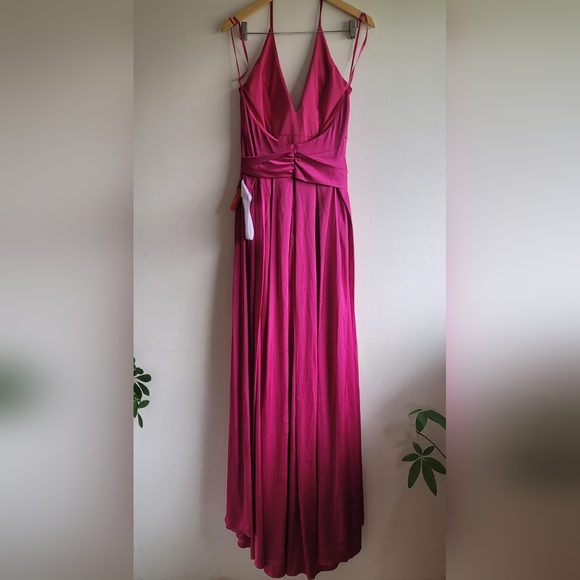 Ieena for Mac Duggal,Charmeuse Halter Strap Soft Tie Waist Gown, Magenta, Size 6 - Picture 4 of 10